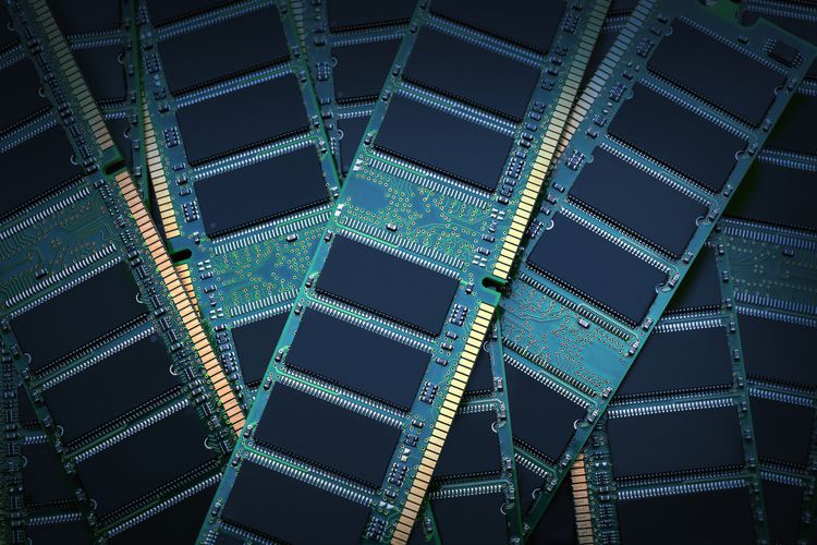 What Is RAM? (Random Access Memory or Main Memory)